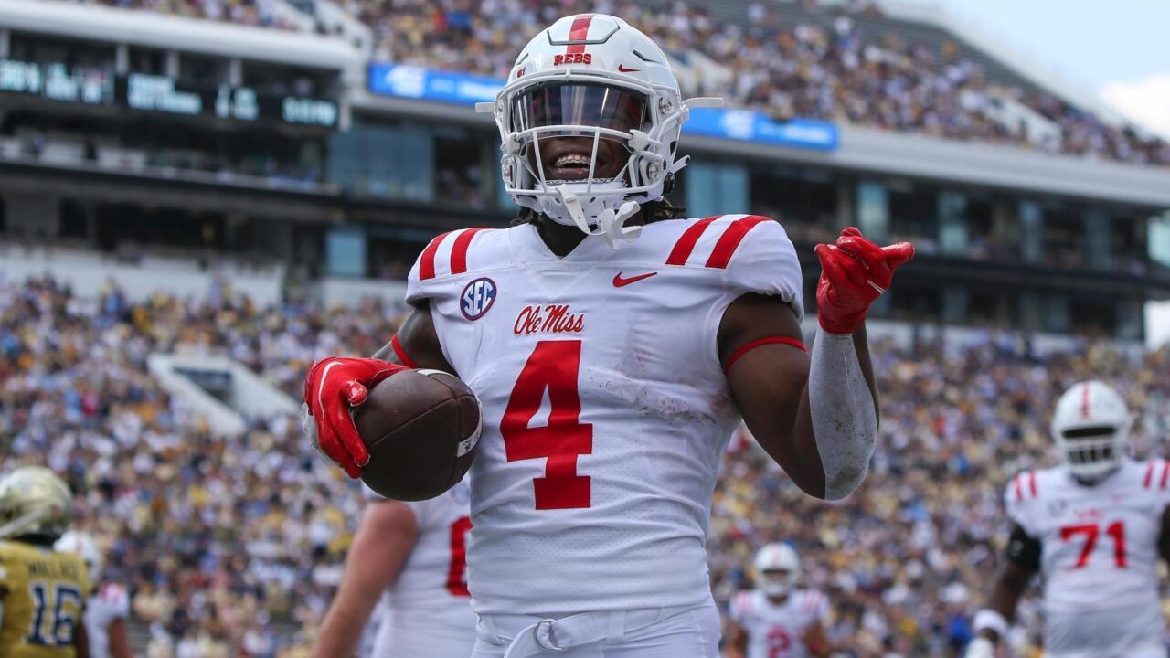 College Fantasy Football 2022 Running Back Rankings 